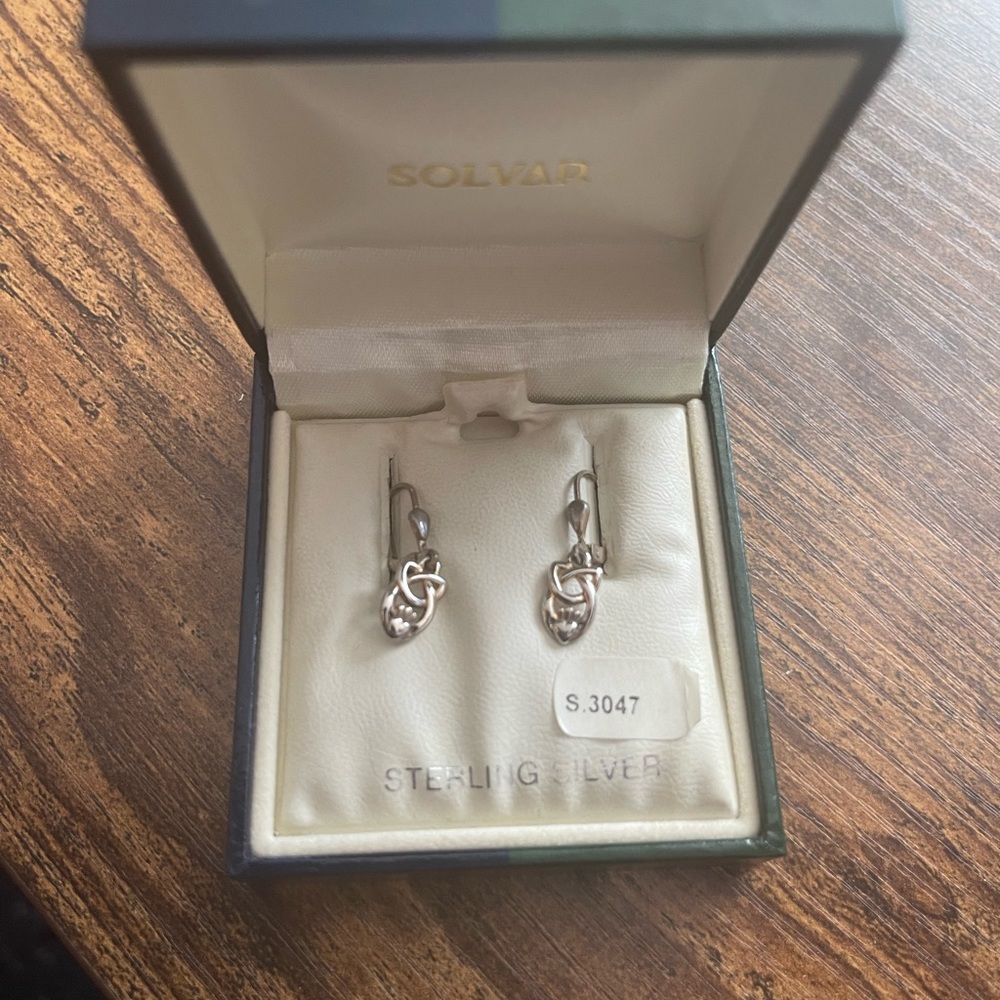 Solvar Solid Sterling Silver Claddagh Trinity Kno… - image 2